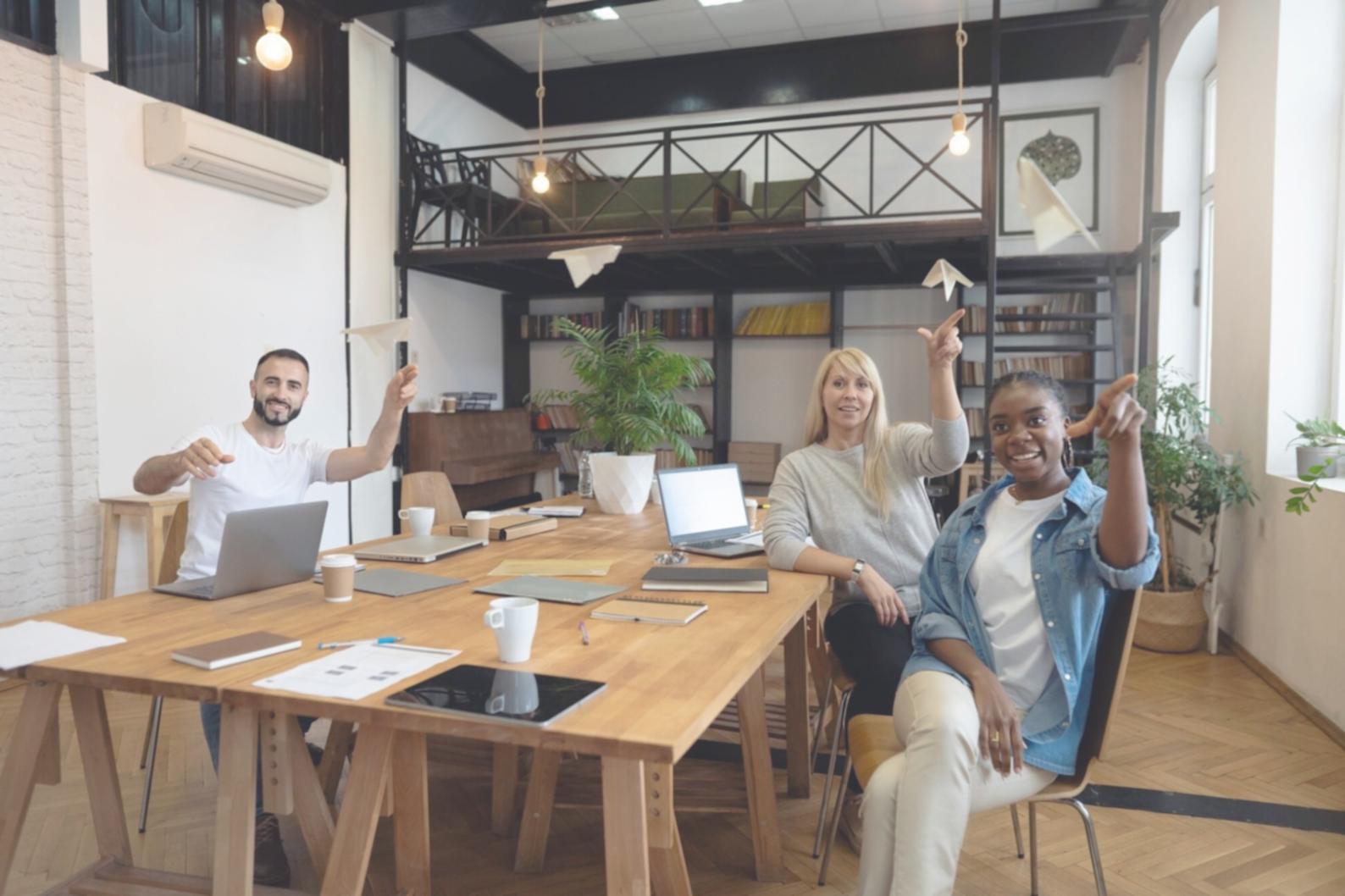 Personne en séance de coaching analysant le langage corporel